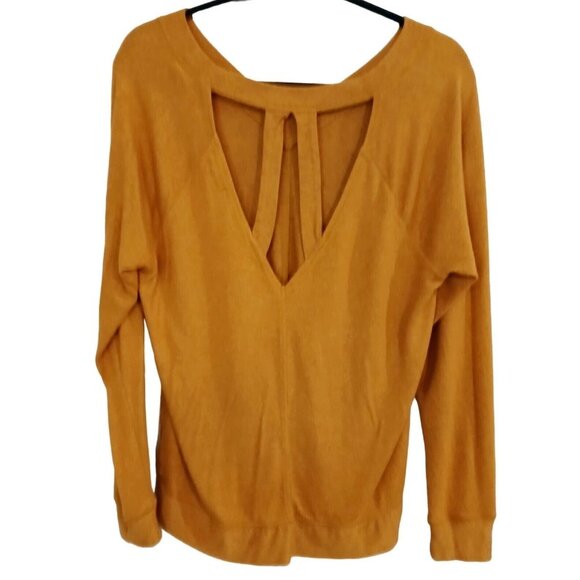 Maurices Knit Blouse Geometric Back V Neck Mustard Yellow Long Sleeve Medium - Picture 2 of 7